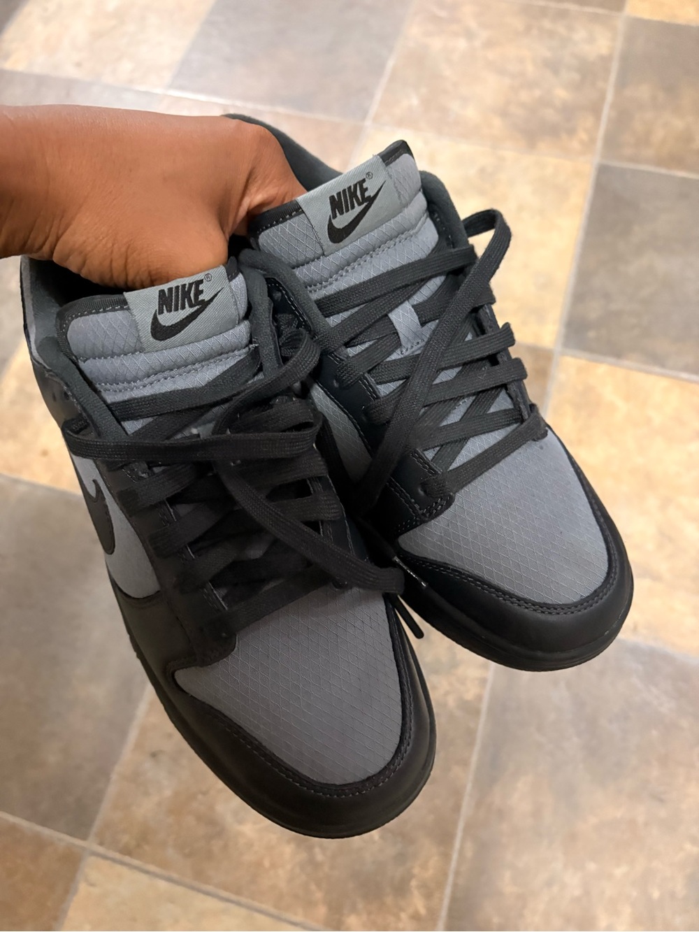 Nike Dunk Low SE 'Off Noir Smoke Grey'